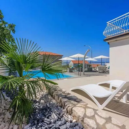Apartment In 34977 Crikvenica